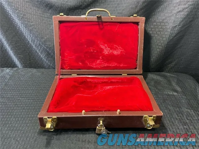 Colt Gun Carrying Case Velvet Lined With Lock and Keys 14 x 9 x 4 Img-2