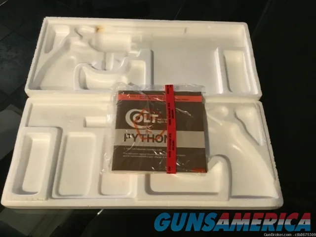 Colt Python 357 Magnum Revolver Original Box w/Manual  Img-4