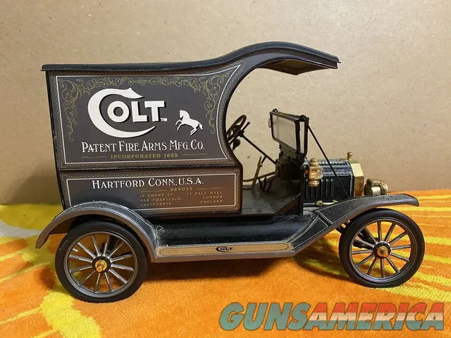 Franklin Mint 1/16 1913 Ford Model T Colt Firearms Delivery Wagon Img-1