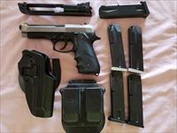 Beretta 96D .40 cal with extras Img-1