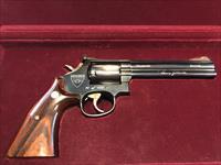 Rare S&W M-586 Barry Goldwater Edition 357 Magnum Revolver Img-2