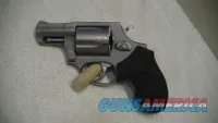 TAURUS 357 MAGNUM SNUB NOSE