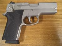 SMITH & WESSON INC   Img-2