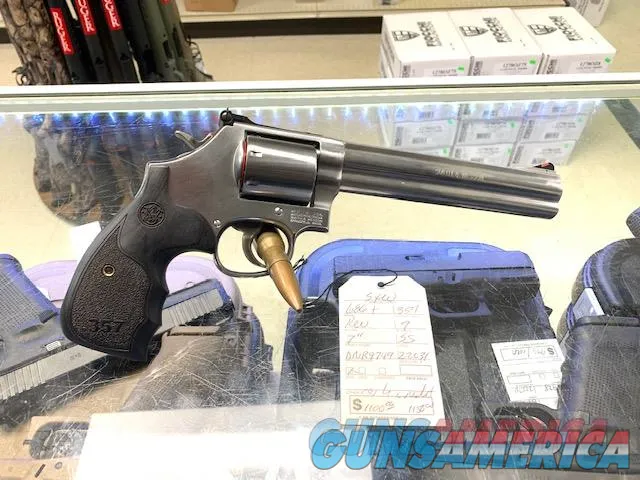 SMITH AND WESSON 686 PLUS 