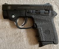 S&W Bodyguard w/634 rounds of 380 Ammo and laser!