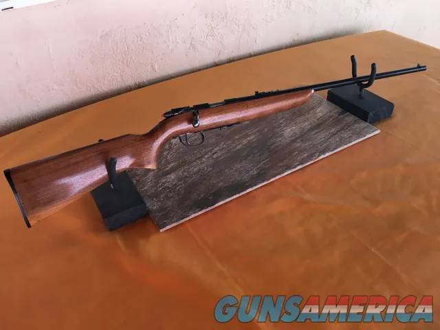 Remington Model 511 Bolt Action Scoremaster Series - .22 LR Rifle