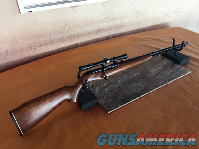 Western Field Model M 842 - Bolt Action .22 LR Rifle 