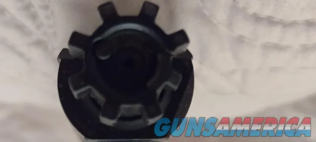 WINDHAM WEAPONRY Never Fired AR15 .300 Blackout 16" model SRC-R16FTT-300