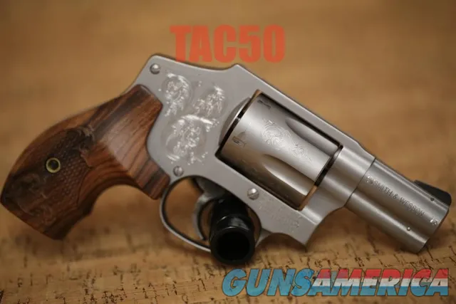 Smith & Wesson 640 STAINLESS ENGRAVED 357 MAG LIMITED EDITION DISPLAY CASE