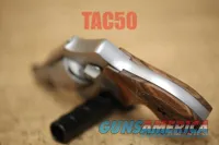 Smith & Wesson 640 STAINLESS ENGRAVED 357 MAG LIMITED EDITION DISPLAY CASE