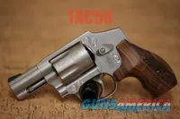 Smith & Wesson 640 STAINLESS ENGRAVED 357 MAG LIMITED EDITION DISPLAY CASE