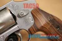 Smith & Wesson 640 STAINLESS ENGRAVED 357 MAG LIMITED EDITION DISPLAY CASE