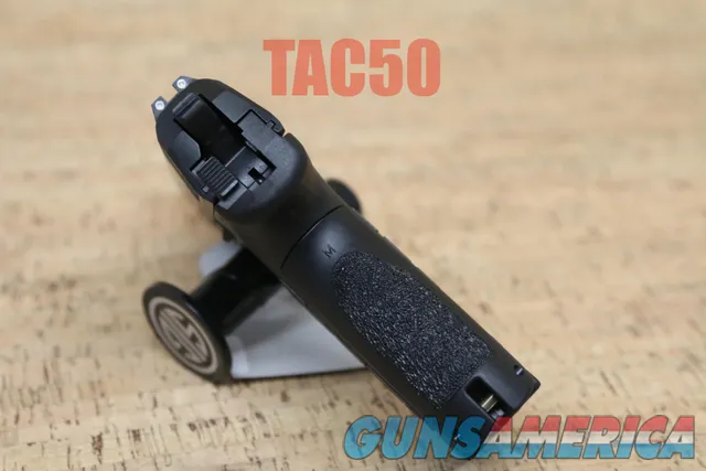 Heckler & Koch 81000042 P2000 V3 9MM DA SA DECOCKER ONLY NIGHT SIGHTS 13+1