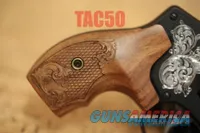 Smith & Wesson 442 ENGRAVED 38 SPECIAL WOOD DISPLAY LIMITED EDITION 38SPL