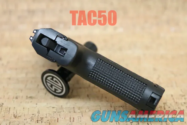 Heckler & Koch USP 45 V7 .45 ACP LEM DA ONLY 12+1 W 2 MAGS