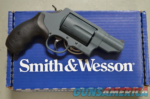 Smith & Wesson Governor 45LC 410 g 2.75" X-Werks Jesse James Cold War Grey