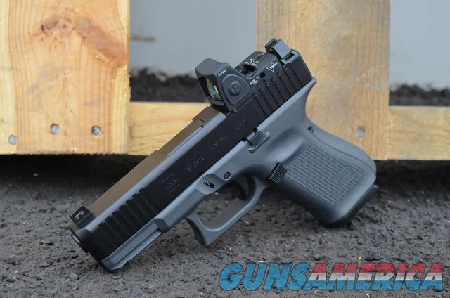 Glock 19 Gen 5 MOS X-Werks Sniper Grey Ameriglo NS Trijicon RMR Type 2 Adj