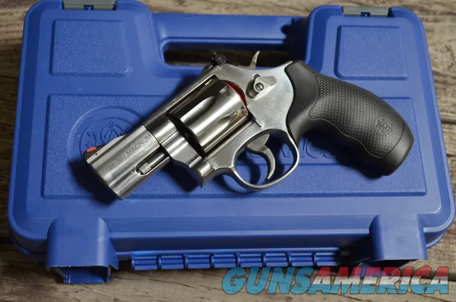 Smith & Wesson 686 Plus 7rd 357 magnum S&W 2.5 164192 Satin SS L Img-2