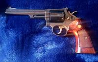 Smith and Wesson    Img-1