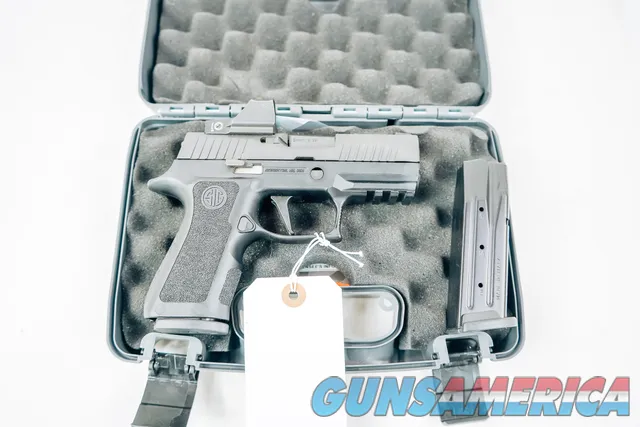 USED SIG SAUER P320-XCOMPACT 9MM WITH RED DOT