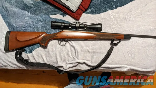 Remington Model 700 LH (Left Hand). 270 cal