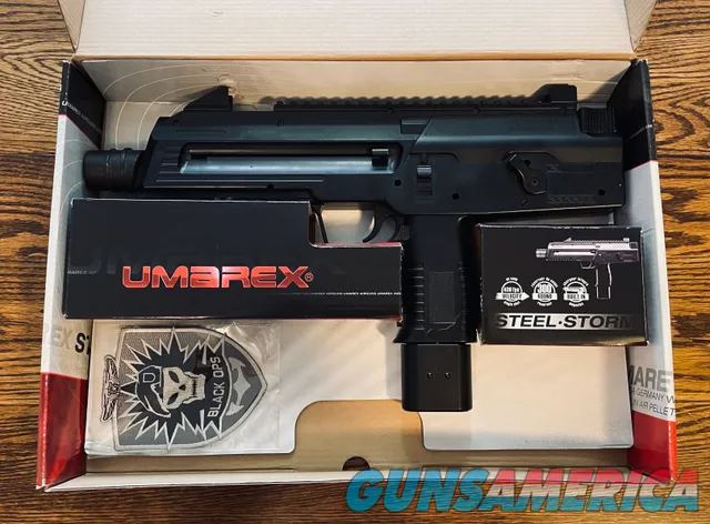 UMAREX Steel-Storm .177 Caliber Full-Auto BB Gun Air Pistol - Black