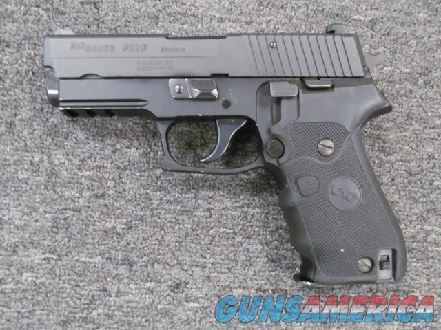 Sig Sauer P220R Carry with Lasergrips (used)