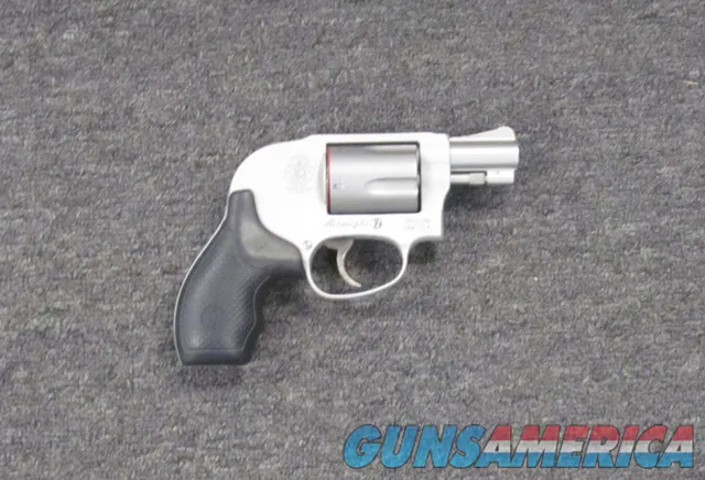 Smith & Wesson 638-3 (163070)