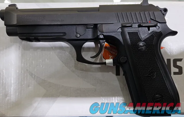 Taurus PT-92 725327600534 Img-1