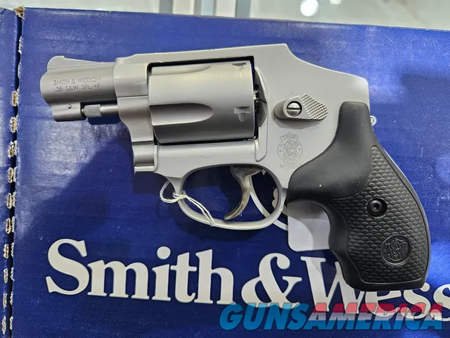 Smith And Wesson M642-1 1.875in Air Weight Stainless Steel SKU:103810 .38S&W SPL. +P