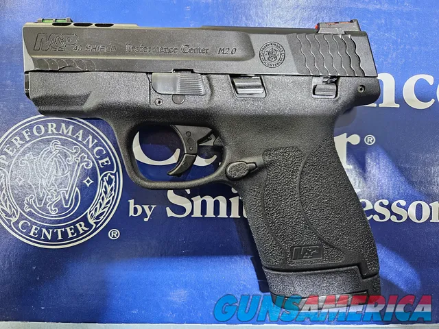 SMITH AND WESSON M&P PERFORMANCE CENTER SHIELD M2.0 SKU:11868 .40 SW 3.1" BARREL 7-ROUNDS MANUAL SAFETY