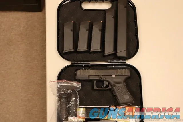 Glock 19 GEN 5 810105513455 Img-1