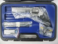 CZ-USA Dan Wesson 715 Pistol Pack Stainless Double Action Revolver .357 Magnum 4 / 6 / 8 in. 01935 *NEW*