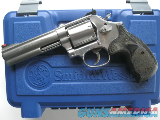 Smith & Wesson 686 Plus Deluxe 5" LIMITED 150854 *NEW*
