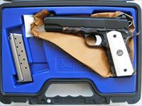 Dan Wesson Limited Edition Valor 1911 9mm Case Color Royal Blue Bone Grips 01940 *NEW*