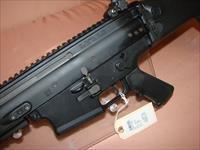 FN SCAR 17S Img-2