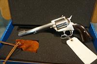 Freedom Arms M83 Premier Grade 454Casull with 45LC cylinder Img-1