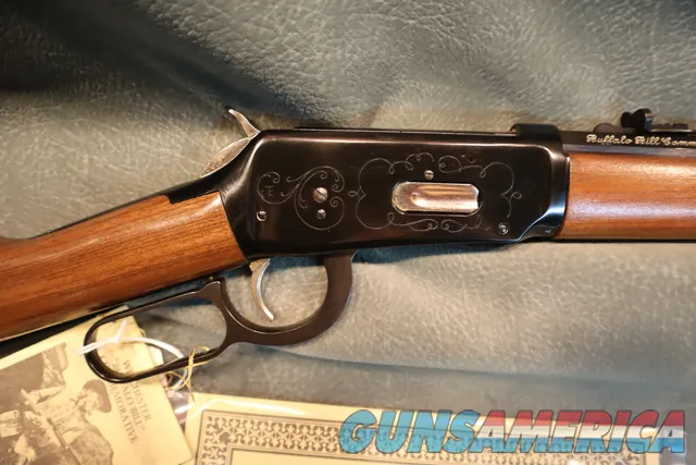 Winchester Model 94 Buffalo Bill Carbine 30x30 NIB