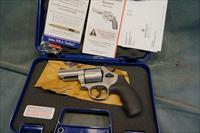 S+W Model 69 44Mag 2 3/4 LNIB Img-1