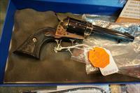 Colt SAA Frontier Six Shooter 44-40 Etched Panel NIB Img-2