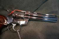 Colt Python 357Mag 6 Bright Stainless Img-2