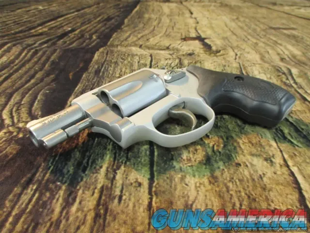 Smith & Wesson 637 022188703498 Img-3