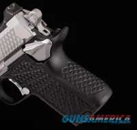 Wilson Combat 9mm – SFX9, VFI SIGNATURE, STAINLESS STEEL, vintage firearms inc