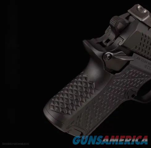 Wilson Combat 9mm - SFX9, 3.25", 10-RD, VFI SIGNATURE, BLACK EDITION, VFI