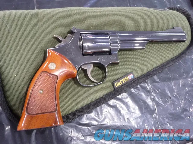 SMITH & WESSON .357 MODEL #19-3  **NOT CALIF. TRANS.**