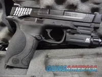 SMITH & WESSON M&P .45 WNcSTAR LIGHT