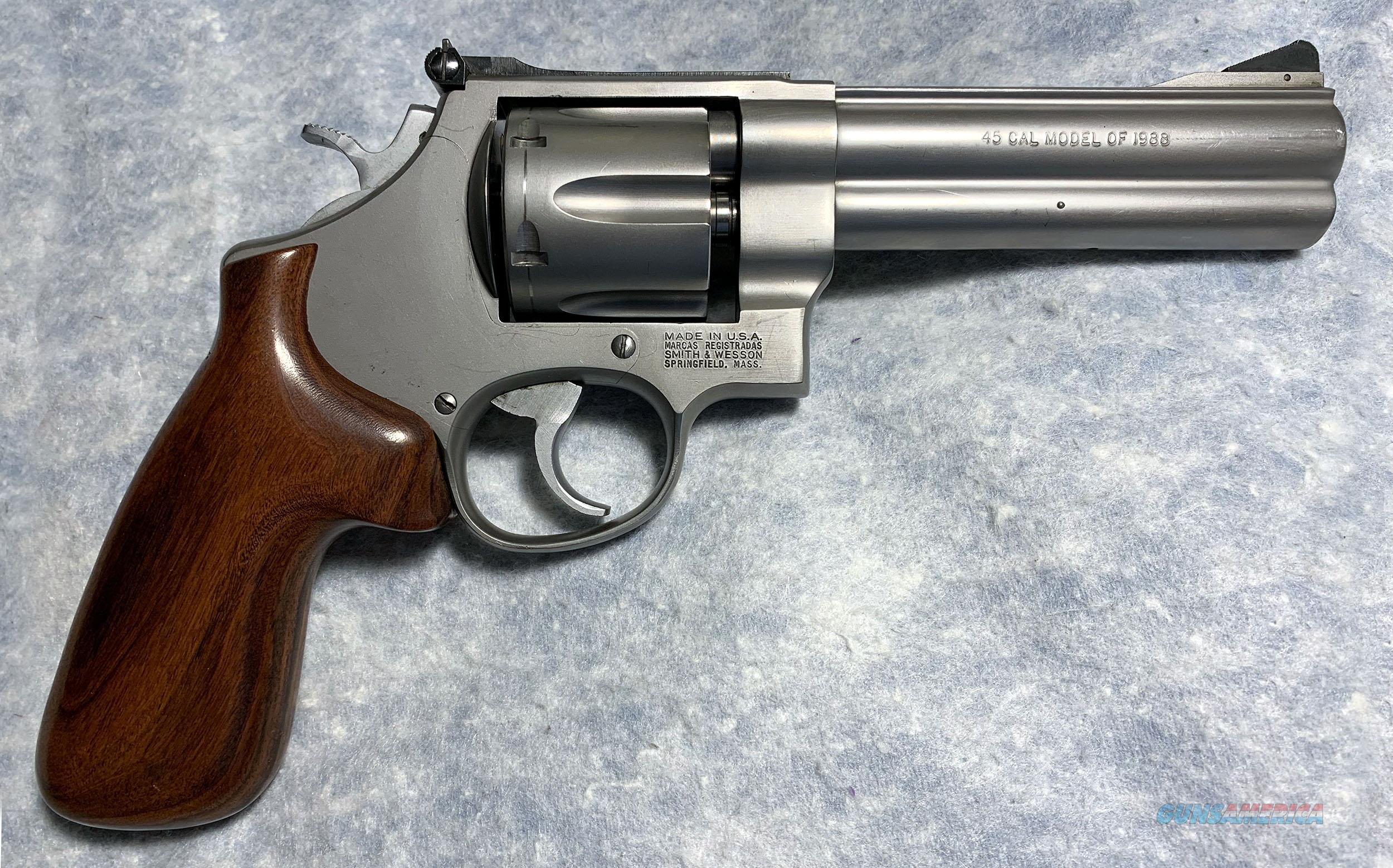 SMITH & WESSON MODEL 625-2 