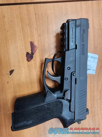 Sig Sauer SP2022 CA OK