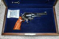 S&W 27-3 50th Anniversary with wooden case Img-1