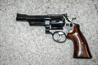 S&W 27-3 50th Anniversary with wooden case Img-3